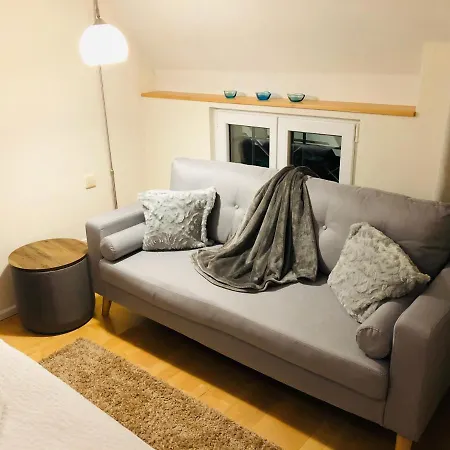 Appartement In Zweiter Seereihe